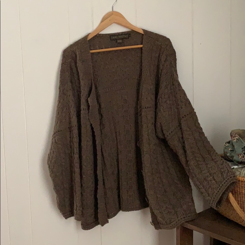 Innis Crafts %100 Wool Sweater